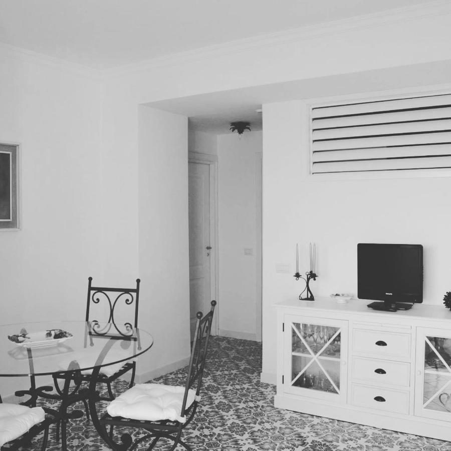 Il Porto Capri Casa Vacanza מראה חיצוני תמונה