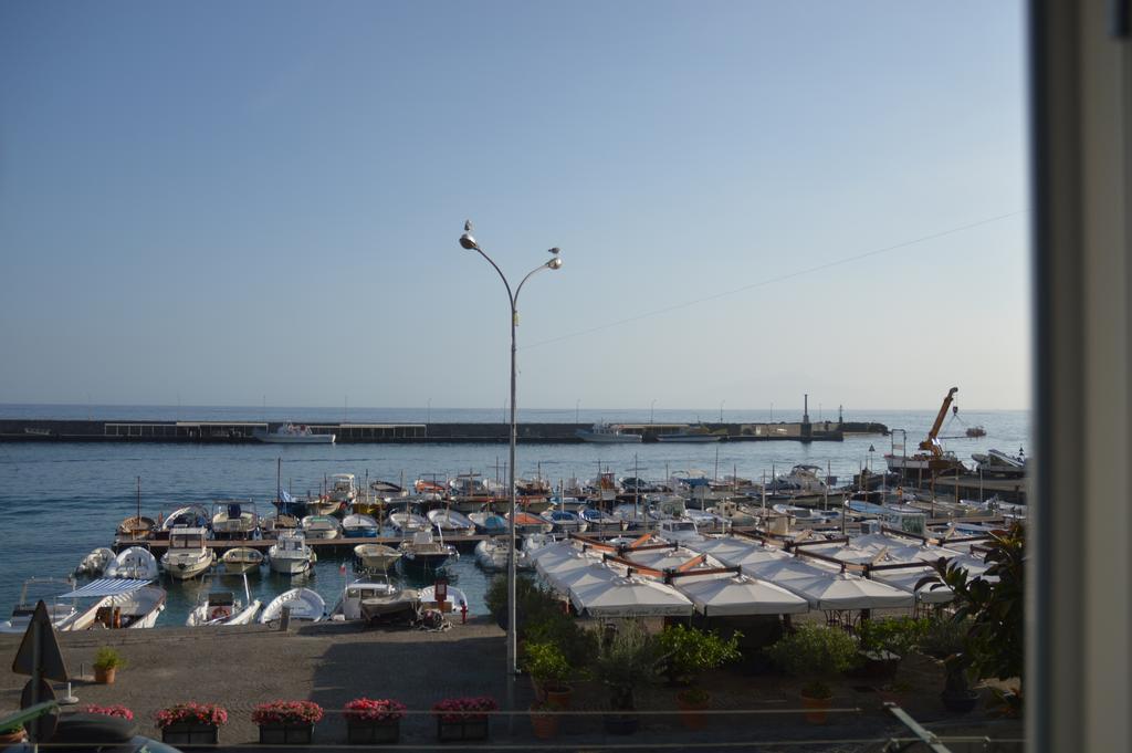 Il Porto Capri Casa Vacanza מראה חיצוני תמונה