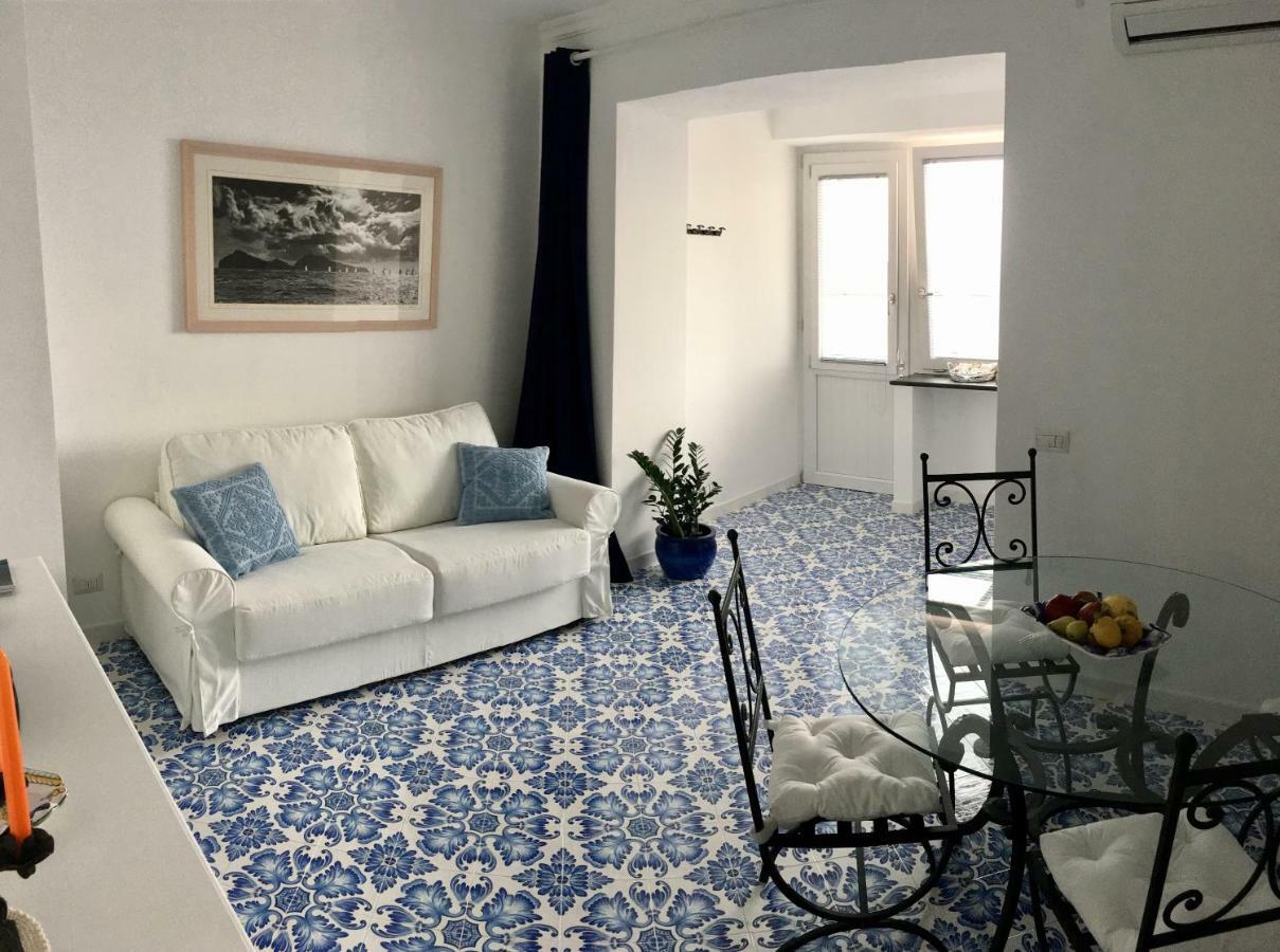 Il Porto Capri Casa Vacanza מראה חיצוני תמונה