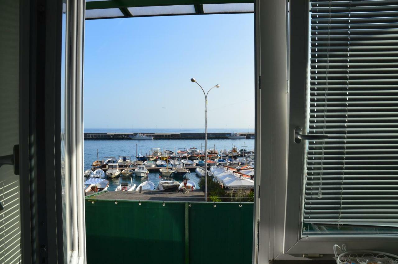 Il Porto Capri Casa Vacanza מראה חיצוני תמונה